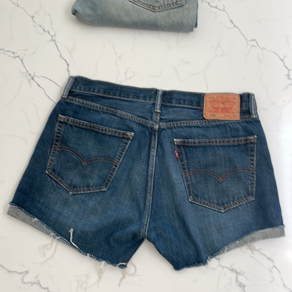 Levi’s 505 cutoff jeans